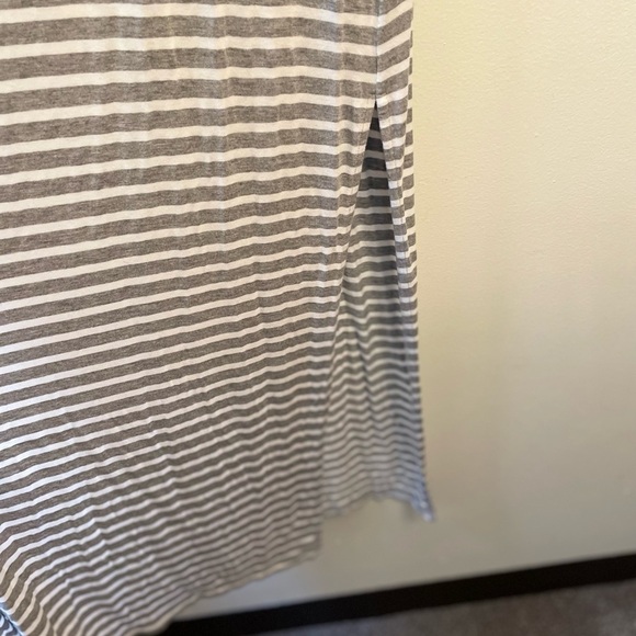 Michael by Michael Kors Gray and White Striped Maxi Dress T-Shirt Summer Dress - Picture 4 of 5